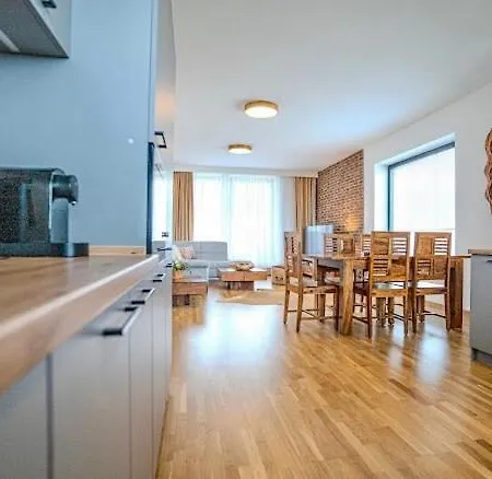 Vysoke Tatry C Pre 5 Az 7 Osob 아파트 Mlynica